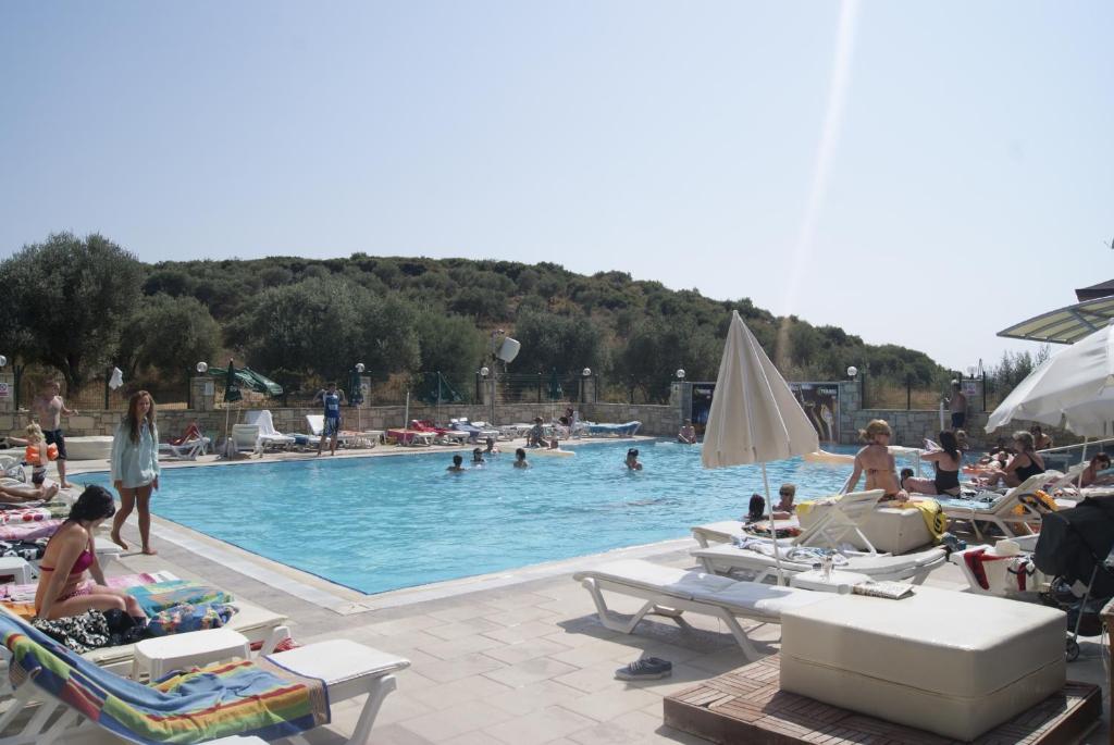 Whispering Sands Kusadasi Exterior photo