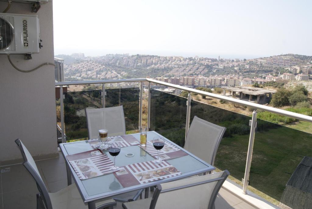 Whispering Sands Kusadasi Exterior photo
